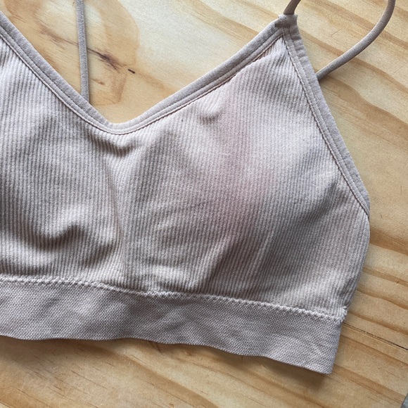 Neutral bra set - Picture 3 of 3